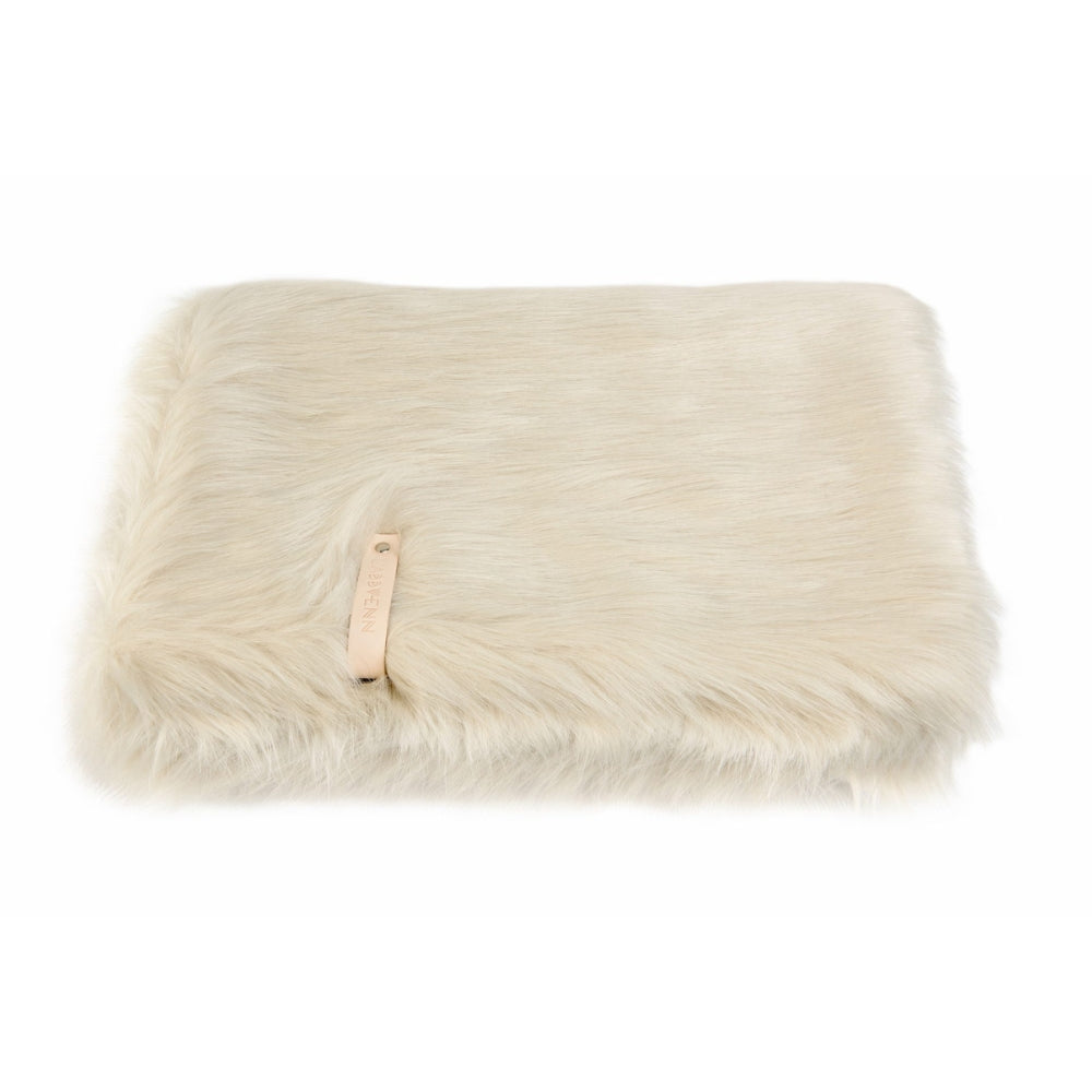 Fora White Faux Fur Dog Blanket by Labbvenn