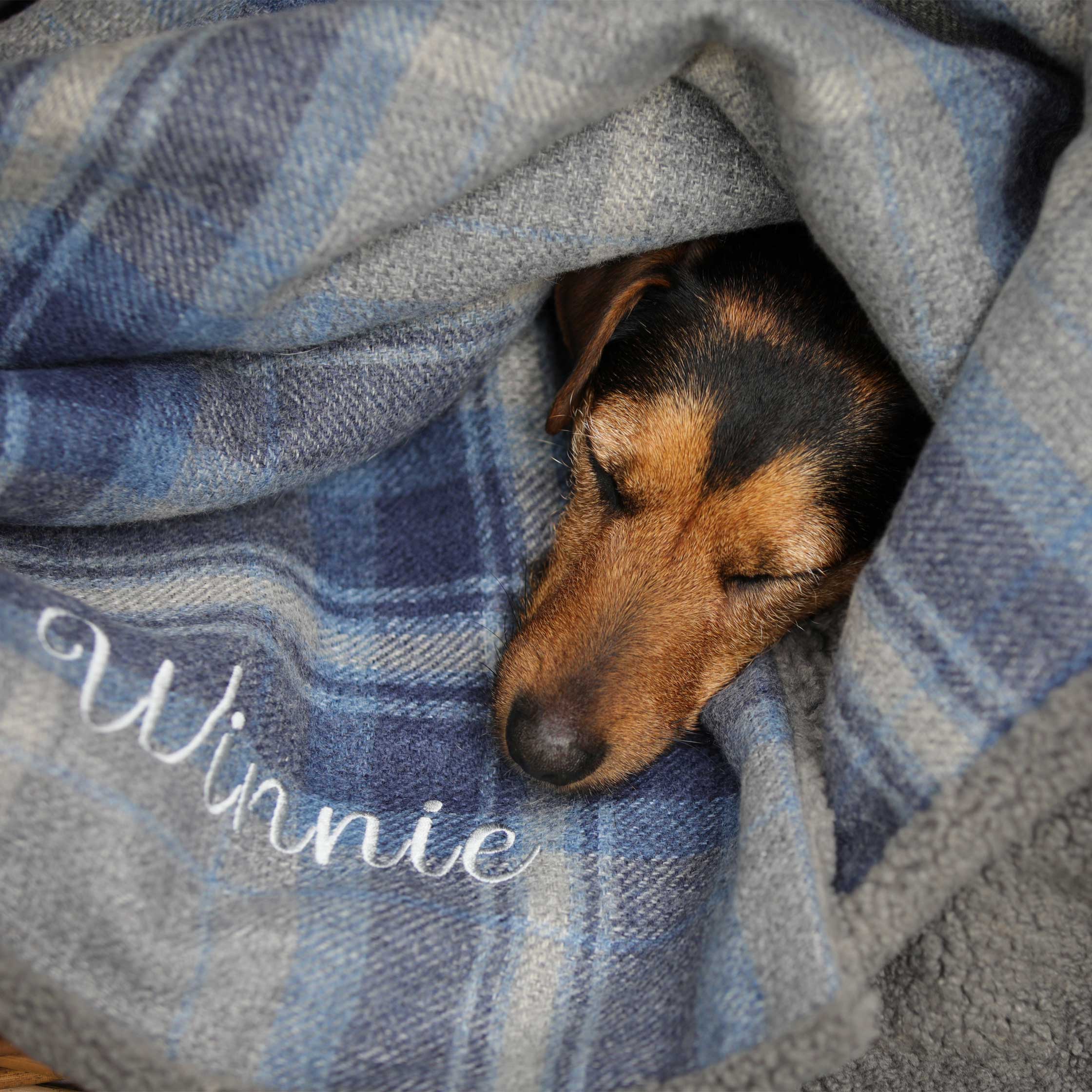 Personalised Luxury Double Layer Dog Blankets - Grey & Navy Check