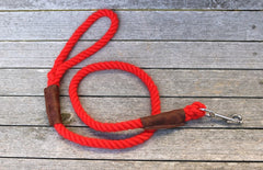 Red 100% British Wool Dog Trigger Lead