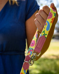 Psychedelic Garden Cafe Dog Lead by Hiro and Wolf