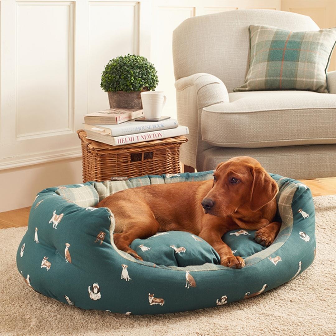 Laura Ashley Park Dogs Deluxe Slumber Dog Bed