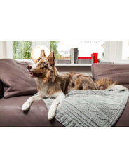 Wooldog Chunky Hand-Knitted Cornfield Pet Blanket Silver Grey