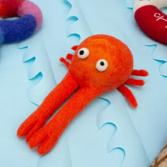 Felt Clifford Crab Tug Dog Toy | Hiro and Wolf