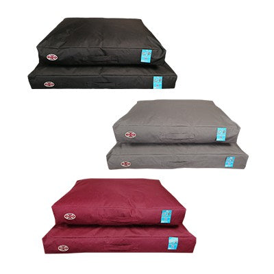 Gor Pets Water Resistant Outdoor Sleeper