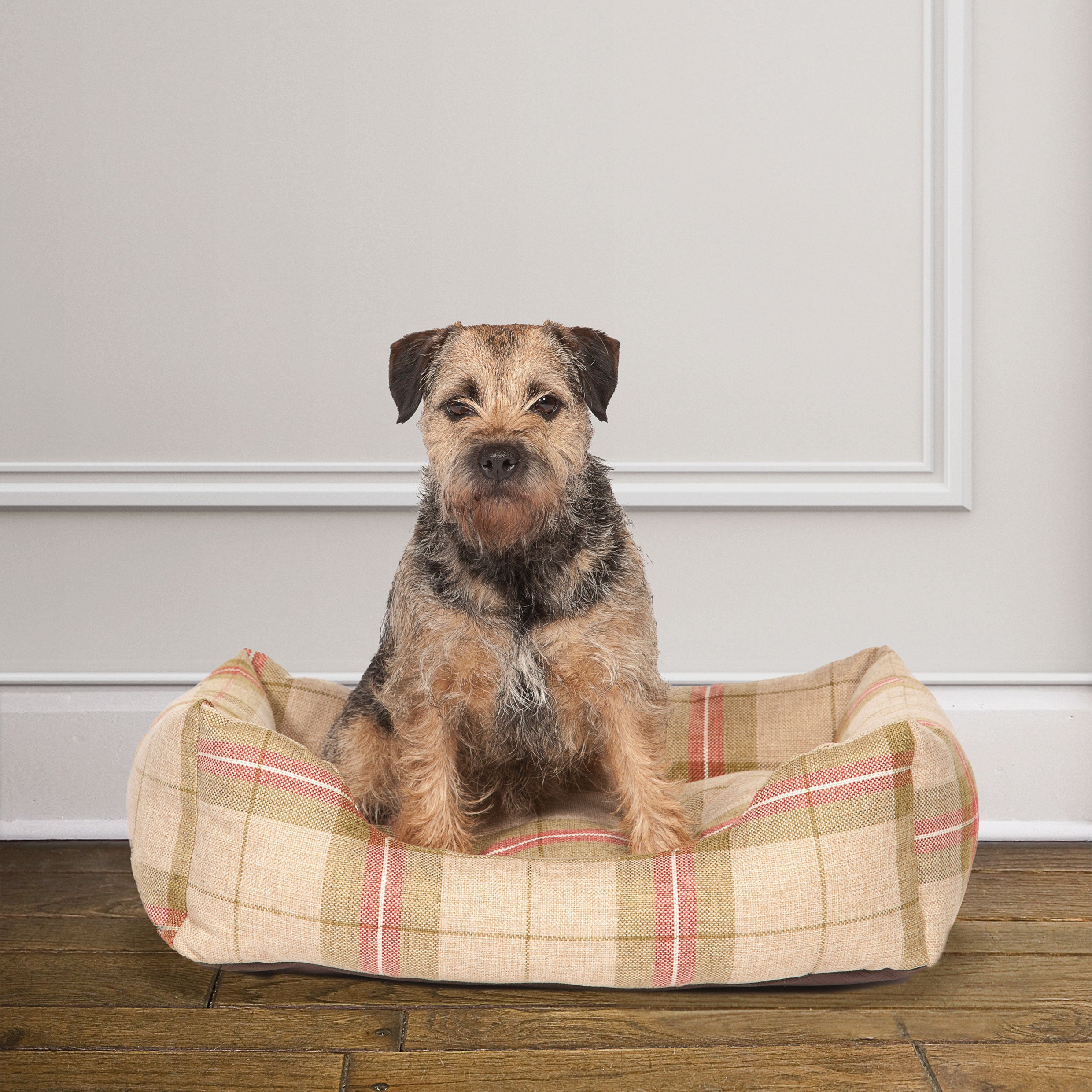 Newton Moss Snuggle Bed by Danish Design