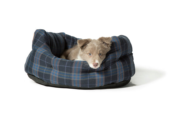Lumberjack Navy And Grey Deluxe Slumber Dog Bed by Danish Design