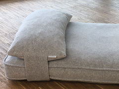 Luxury Lounge Uni Dog Bed With Fleece Cover