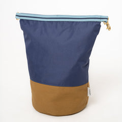Roll-Top Kibble Travel Bag - Navy
