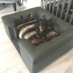 Scott's of London Sandringham Dog Chesterfield Grey Real Leather