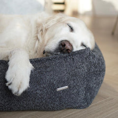 BUKLAA Anthracite Boucle Luxury Dog Bed by Labbvenn