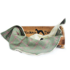 Minkeys Tweed Raspberry Tweed Dog Blanket